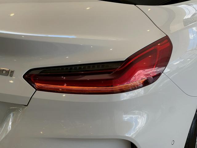 Ｚ４ Ｍ４０ｉ　【正規認定中古車】【全国正規ディーラー保証付／２年・走行距離無制限】【ワンオーナー／禁煙車】【１９ＡＷ】【ブラックレザー】【ｈａｒｍａｎ／ｋａｒｄｏｎ】【パーキングアシスト】【シートヒーター】（50枚目）