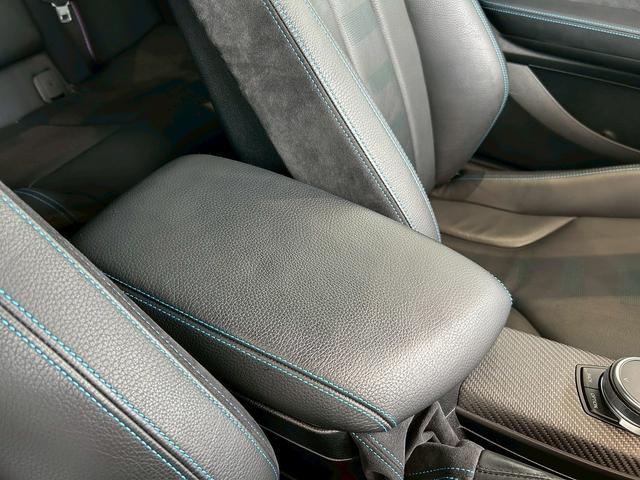 Ｍ２ コンペティション　【正規認定中古車】【全国正規ディーラー保証付／２年・走行距離無制限】【７速　Ｍ　ＤＣＴ　Ｄｒｉｖｅｌｏｇｉｃ】【クルーズコントロール】【シートヒーター】【Ｂｌｕｅｔｏｏｔｈ】【禁煙】【前車衝突警告】（33枚目）