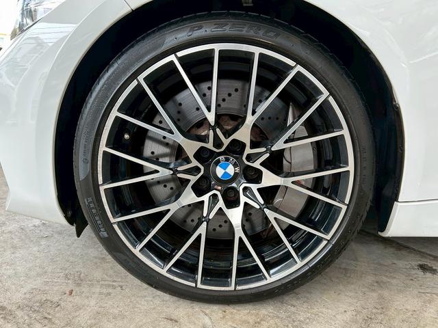 Ｍ２ コンペティション　【正規認定中古車】【全国正規ディーラー保証付／２年・走行距離無制限】【７速　Ｍ　ＤＣＴ　Ｄｒｉｖｅｌｏｇｉｃ】【クルーズコントロール】【シートヒーター】【Ｂｌｕｅｔｏｏｔｈ】【禁煙】【前車衝突警告】（64枚目）