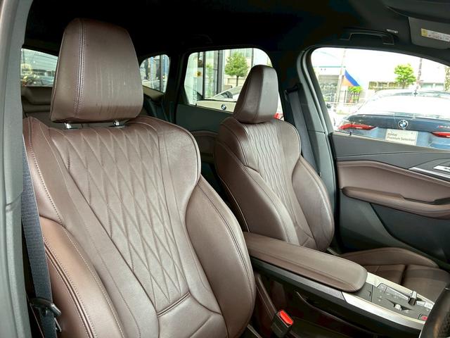2シリーズ 218iアクティブツアラー Mスポーツ 【BMW正規ディーラー/認定中古車2年保証付き】【ハイラインパッケージ】【harman/kardon】【茶革シート】【サンプロテクションガラス】 【ACC】【50thエンブレム】【シートヒーター】(11枚目)