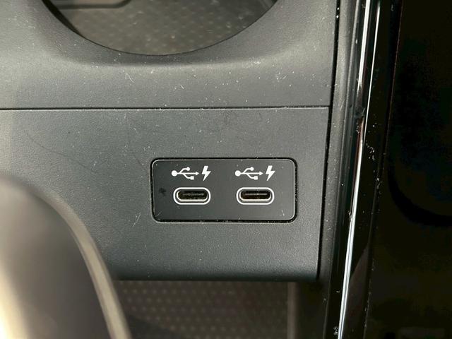 2シリーズ 218iアクティブツアラー Mスポーツ 【BMW正規ディーラー/認定中古車2年保証付き】【ハイラインパッケージ】【harman/kardon】【茶革シート】【サンプロテクションガラス】 【ACC】【50thエンブレム】【シートヒーター】(35枚目)