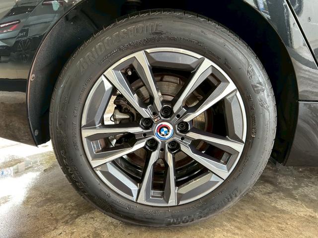 2シリーズ 218iアクティブツアラー Mスポーツ 【BMW正規ディーラー/認定中古車2年保証付き】【ハイラインパッケージ】【harman/kardon】【茶革シート】【サンプロテクションガラス】 【ACC】【50thエンブレム】【シートヒーター】(71枚目)