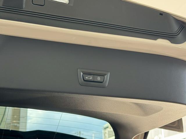 X3 20d xDrive Mスポーツ 4WD 【正規認定中古車】【全国正規ディーラー保証付/2年・走行距離無制限】【弊社下取車/1オーナー/禁煙車】【レザーメリノシート】【ベンチレーションシート】【ステアリングヒーター】【20インチAW】(25枚目)