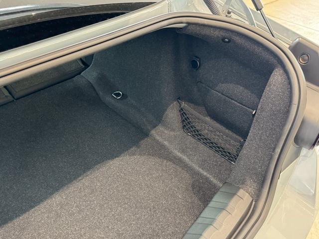 2シリーズ M240i xDriveクーペ 【正規認定中古車】【全国正規ディーラー保証付/2年・走行距離無制限】【弊社下取車/1オーナー/禁煙車】【Harman/Kardon】【ヘッドアップディスプレイ】【トップビューカメラ】【19インチAW】(23枚目)