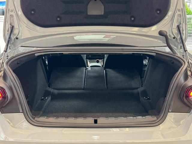 2シリーズ M240i xDriveクーペ 【正規認定中古車】【全国正規ディーラー保証付/2年・走行距離無制限】【弊社下取車/1オーナー/禁煙車】【Harman/Kardon】【ヘッドアップディスプレイ】【トップビューカメラ】【19インチAW】(26枚目)