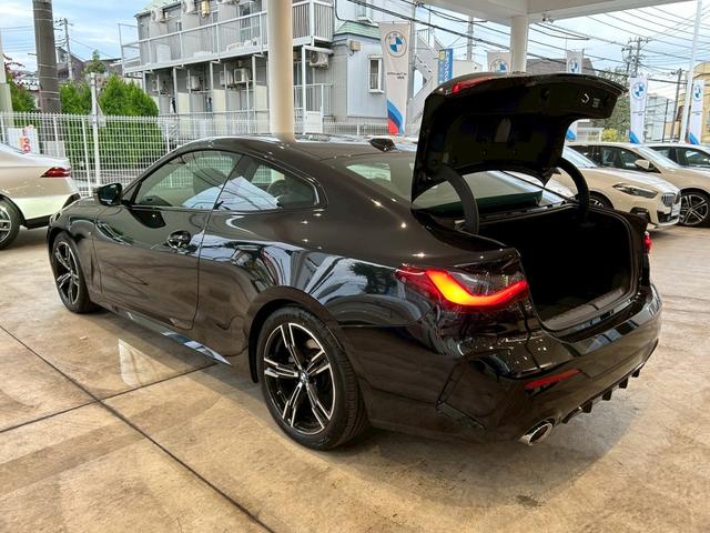 ＢＭＷ正規認定中古車はもちろん全国各地のＢＭＷ正規ディーラーにて点検修理、保証対応が可能です。遠方のお客様やご転勤の多い方にも、安心してお乗り頂けます。