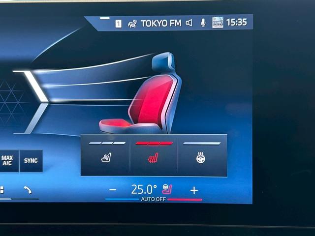 ＢＭＷを熟知したメカニックによる、１００項目の納車前点検。ドイツ本国と同様の教育・訓練を受けたメカニックが、１００項目にも上るポイントを徹底的に点検、整備した後にお客様にお引渡しいたします。