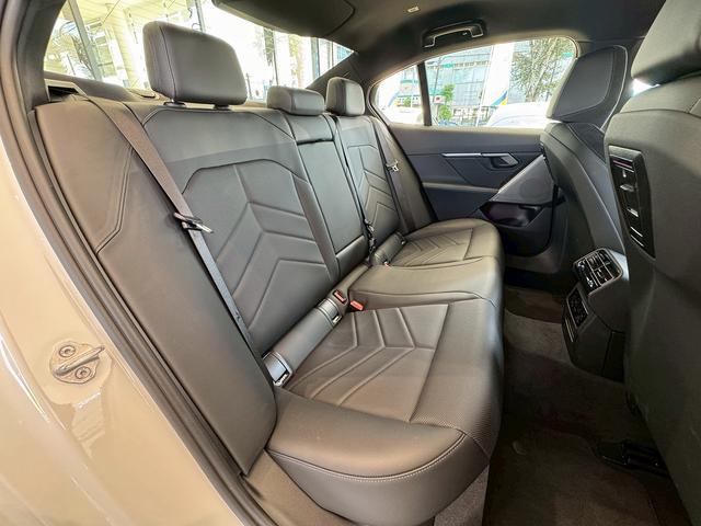 弊社在庫車両は入庫段階での客観的且つ厳正な車両チェック（第３者機関日本査定協会による査定）を実施しております。メーター改ざん車、修復歴車などは一切ございませんのでご安心の上ご検討ください。