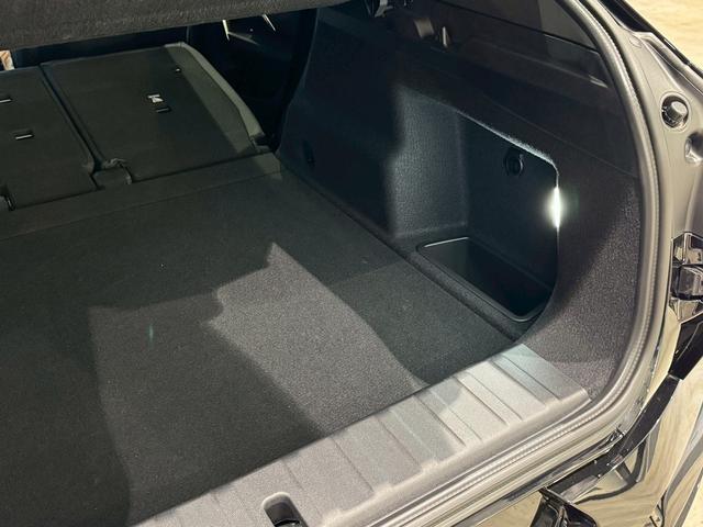 弊社在庫車両は入庫段階での客観的且つ厳正な車両チェック（第３者機関日本査定協会による査定）を実施しております。メーター改ざん車、修復歴車などは一切ございませんのでご安心の上ご検討ください。