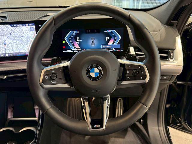 ＢＭＷメカニックの「マイスター」が数多く在籍しております。点検整備時に交換が必要な項目（ＢＭＷ認定指定交換指定部品など）に関しましては、すべて新品の純正部品を使用させて頂きます。