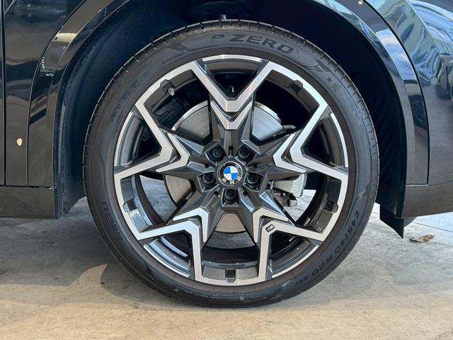 「自動車保険も、純正のクオリティを。」ＢＭＷ正規ディーラーのみが取り扱い可能な、ＢＭＷ専用自動車保険。専任のスタッフが皆様のカーライフを、２４時間３６５日サポート。試算などお気軽にお申し付けください。