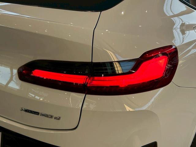 X4 xDrive 20d Mスポーツ 【正規認定中古車】【全国正規ディーラー保証付/2年・走行距離無制限】【後期型】【禁煙】【全席シートヒーター】【シートエアコン】【トップビュー】【パノラマサンルーフ】【20インチ】【ハンドルヒーター】(57枚目)