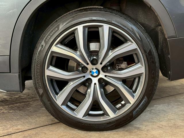 Ｘ１ ｘＤｒｉｖｅ　２０ｉ　ｘライン　【正規認定中古車】【最長４年！全国正規ディーラー保証付／２年・走行距離無制限】【弊社下取／禁煙車】【１９インチアロイホイール】【茶革シート】【シートヒーター】【オートトランク】【バックカメラ】（67枚目）