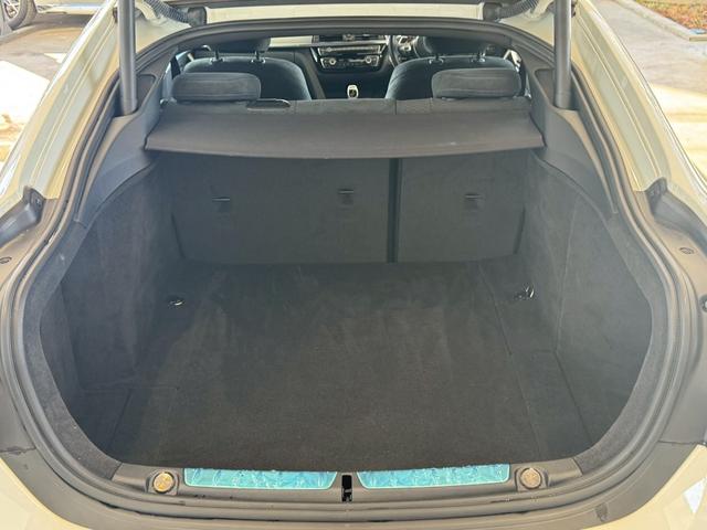 4シリーズ 420iグランクーペ Mスピリット LCI後期モデル 【点検記録あり/展示前点検の項目・交換部品の詳細もご案内できます】【弊社下取/禁煙車】【前車追従機能】【フルセグTV】【シートヒーター】【オートトランク】【バックカメラ】【LEDヘッドライト】(25枚目)