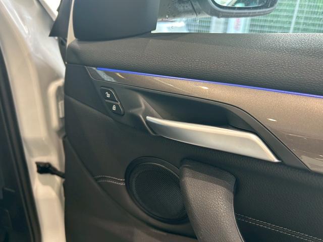 X1 xDrive 18d xライン 【正規認定中古車】【最長4年!全国正規ディーラー保証付/2年・走行距離無制限】【禁煙車】【オートトランク】【ハーフレザー電動シート】【LEDヘッドライト】【バックカメラ】【アンビエントライト】【ETC(9枚目)