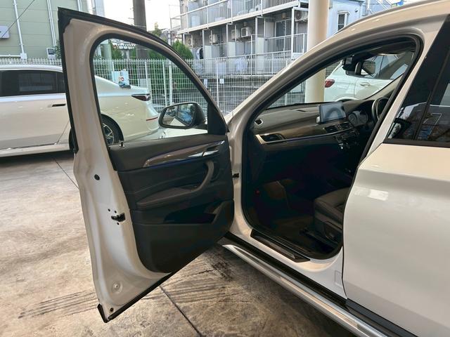 X1 xDrive 18d xライン 【正規認定中古車】【最長4年!全国正規ディーラー保証付/2年・走行距離無制限】【禁煙車】【オートトランク】【ハーフレザー電動シート】【LEDヘッドライト】【バックカメラ】【アンビエントライト】【ETC(12枚目)