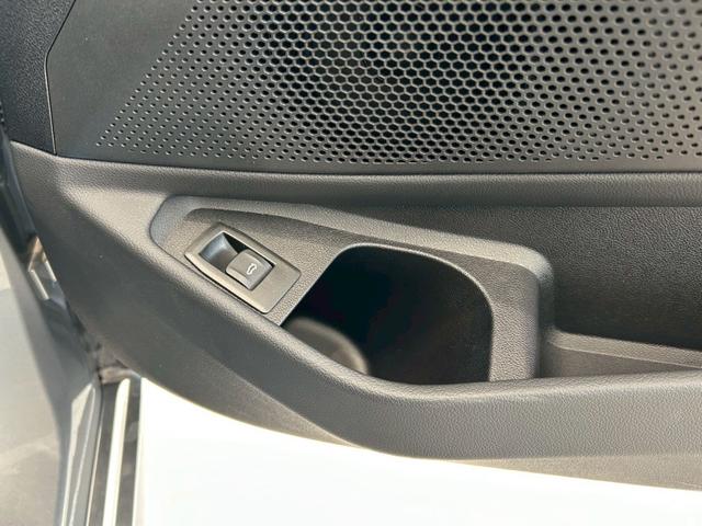 3シリーズ 320d xDrive Mスポーツ 【正規認定中古車】【最長4年!全国正規ディーラー保証付/2年・走行距離無制限】【ワンオーナー・禁煙車】【後期型】【HUD】【トップビューカメラ】【電動トランク】【シートヒーター】【純正前後ドラレコ】(10枚目)