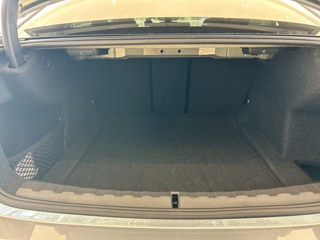 3シリーズ 320d xDrive Mスポーツ 【正規認定中古車】【最長4年!全国正規ディーラー保証付/2年・走行距離無制限】【ワンオーナー・禁煙車】【後期型】【HUD】【トップビューカメラ】【電動トランク】【シートヒーター】【純正前後ドラレコ】(25枚目)