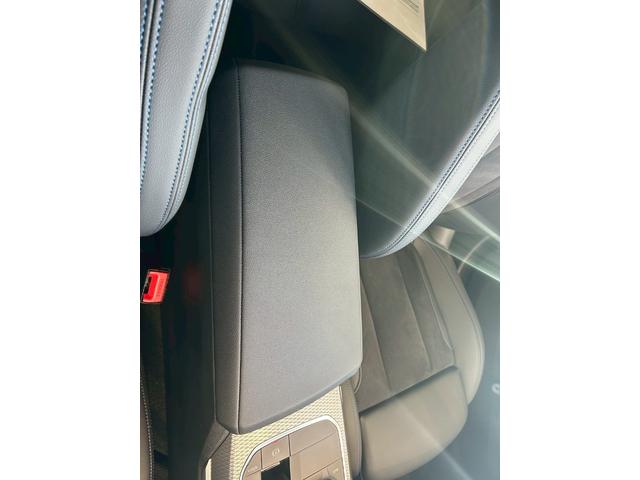 3シリーズ 320d xDrive Mスポーツ 【正規認定中古車】【最長4年!全国正規ディーラー保証付/2年・走行距離無制限】【ワンオーナー・禁煙車】【後期型】【HUD】【トップビューカメラ】【電動トランク】【シートヒーター】【純正前後ドラレコ】(42枚目)