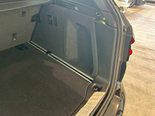 �a�l�v�F�蒆�ÎԂ̂����߂́u�a�l�v�E�o�������������E�r�����������������E���z�X�v�ŁB�O���[�v�݌ɂR�O�O��ȏ��肨�q�l�ɍ������P�������Ă����Ē����܂��B�F�l�̂��z����S��肨�҂����Ă���܂��B