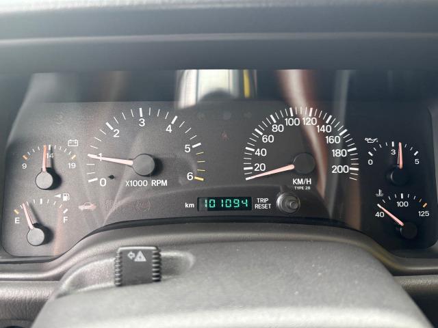 ジープ・チェロキー リミテッド　４ＷＤ（15枚目）