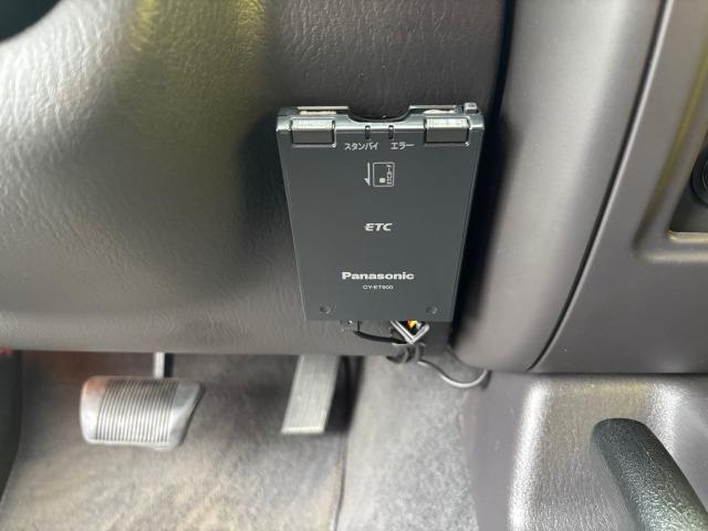 ジープ・チェロキー リミテッド　４ＷＤ（18枚目）