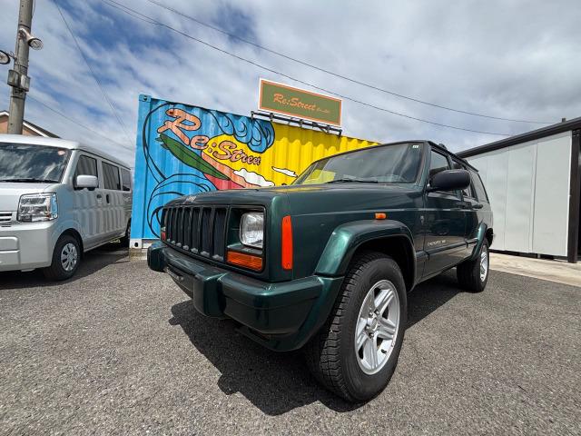 ジープ・チェロキー リミテッド６０周年アニバーサリーエディション（2枚目）