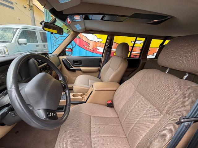 ジープ・チェロキー リミテッド６０周年アニバーサリーエディション（19枚目）