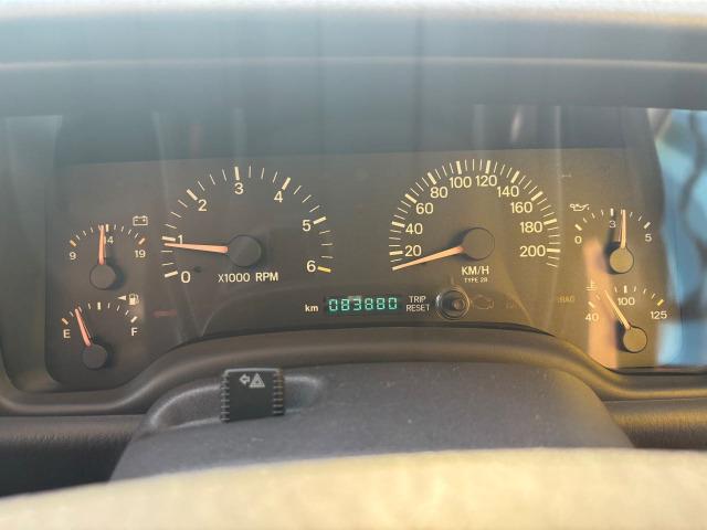 ジープ・チェロキー リミテッド　４ＷＤ（4枚目）