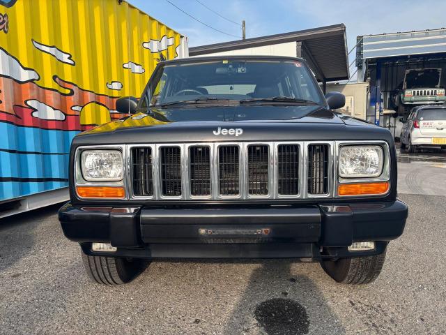 ジープ・チェロキー リミテッド　４ＷＤ（6枚目）