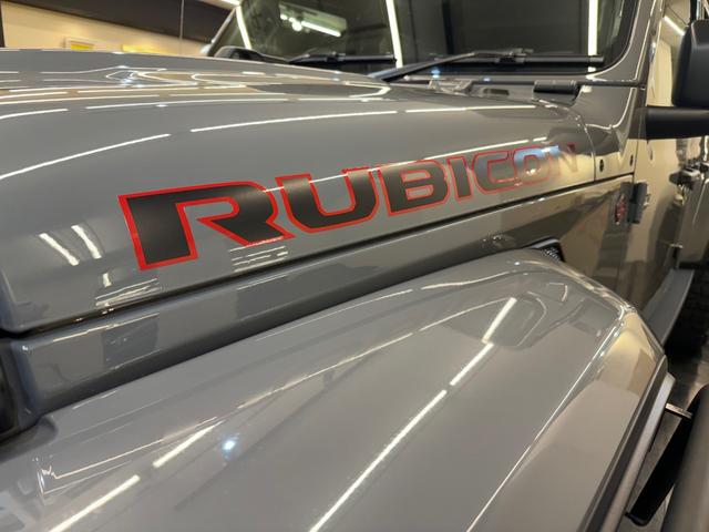 ジープ・グラディエーター ルビコン 3.6ルビコン4WD 2インチリフトUP ブラックライノー17AWグラップラー(14枚目)