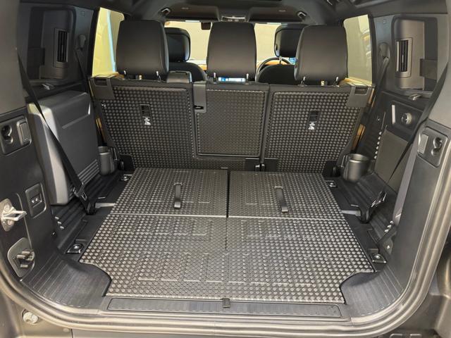 ディフェンダー 110X D300 電動ステップ7人乗りディーラーオプションステルスフィルムOP210(14枚目)