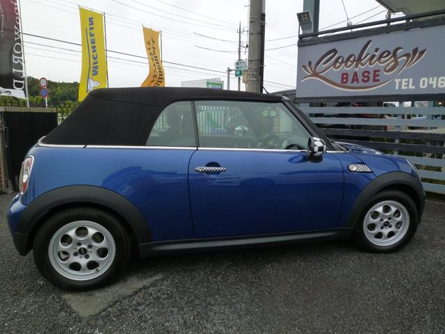 MINI クーパー コンバーチブル 正規ディーラー車 カロッツェリアナビTV バックカメラ ETC 電動オープン リアパーキングセンサー プッシュスタート オートエアコン(4枚目)