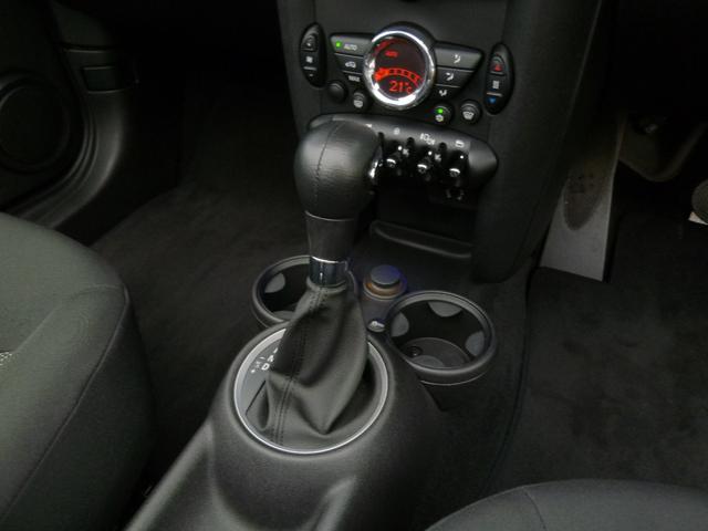 MINI クーパー コンバーチブル 正規ディーラー車 カロッツェリアナビTV バックカメラ ETC 電動オープン リアパーキングセンサー プッシュスタート オートエアコン(11枚目)