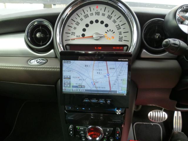 ＭＩＮＩ クーパーＳ　コンバーチブル　ハイゲート　正規ディーラー車　特別限定車　ブラウンレザーシート　カロッツェリアナビ　フルセグＴＶ　バックカメラ　スマートキー　プッシュスタート　電動オープン　リアパーキングセンサー　ＥＴＣ　クルーズＣ（9枚目）