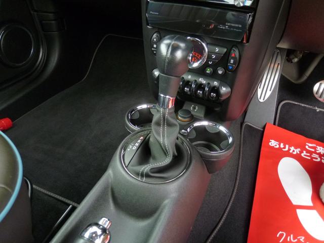 ＭＩＮＩ クーパーＳ　コンバーチブル　ハイゲート　正規ディーラー車　特別限定車　ブラウンレザーシート　カロッツェリアナビ　フルセグＴＶ　バックカメラ　スマートキー　プッシュスタート　電動オープン　リアパーキングセンサー　ＥＴＣ　クルーズＣ（10枚目）