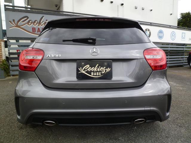 Ａクラス Ａ１８０　スポーツ　正規ディーラー車　ワンオーナー車　エクスクルーシブレザーＰＫＧ　純正ナビＴＶ　バックカメラ　純正１８ＡＷ　レーダーセーフティ　パーキングセンサー　左右パワーシート　シートヒーター　ドラレコ（3枚目）