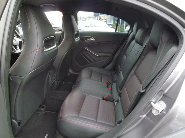 Ａクラス Ａ１８０　スポーツ　正規ディーラー車　ワンオーナー車　エクスクルーシブレザーＰＫＧ　純正ナビＴＶ　バックカメラ　純正１８ＡＷ　レーダーセーフティ　パーキングセンサー　左右パワーシート　シートヒーター　ドラレコ（14枚目）