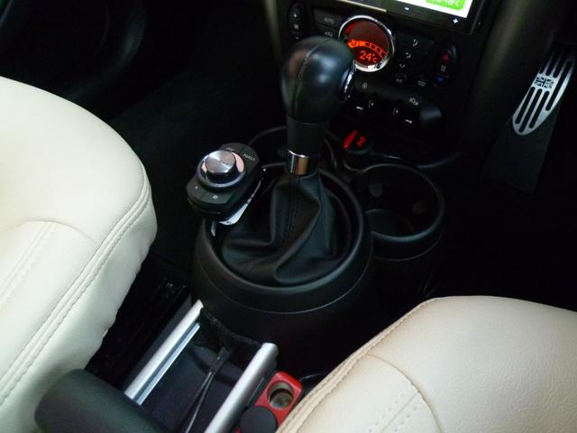 MINI クーパー クロスオーバー 正規ディーラー車 AVIC-CZ912サイバーナビTV デジタルインナーミラー BLITZ車高調 キセノン ETC 革調シートカバー WORK18インチアルミホイール キセノンヘッドライト(11枚目)