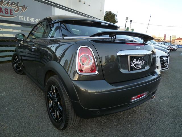 MINI クーパー クーペ 正規ディーラー車 ワンオーナー車 ナビTV ETC ブラックインナーキセノンHライト オートエアコン バックソナー 電動アクティブリヤスポイラー 純正16インチAW パドルシフト(9枚目)