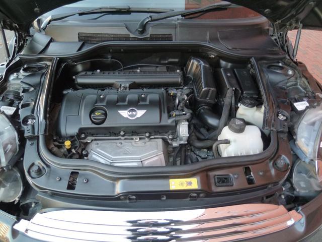 MINI クーパー クーペ 正規ディーラー車 ワンオーナー車 ナビTV ETC ブラックインナーキセノンHライト オートエアコン バックソナー 電動アクティブリヤスポイラー 純正16インチAW パドルシフト(17枚目)