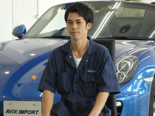 カイエン ＧＴＳ　Ｖ８ツインターボ　スポクロ　パノラマＲ　黒半革　メモリー付Ｐシート　Ｓヒーター　４ゾーンＡＣ　ＰＣＭナビ　全周Ｃ＆ＰＡＳ　ＡＣＣ＆ＬＣＡ　ティンテッドＬＥＤ　スポエグ　赤キャリパー　純正２１ＡＷ　禁煙（12枚目）