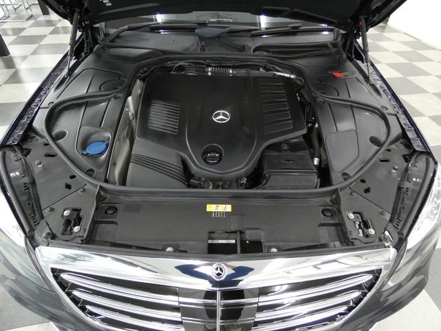 Sクラス S450エクスクルーシブ AMGライン ISG搭載モデル 後期型 右H 正規D車 パノラミックR 黒革 シートヒーター&ベンチレーター HDDナビ地デジBurmesterサウンド 全周カメラ&HUD RSP 純正19AW 禁煙 1オーナー(25枚目)
