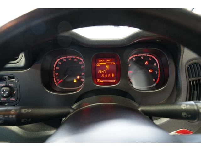 パンダ イージー　禁煙車／記録簿／Ｂｌｕｅｔｏｏｔｈ／ＥＴＣ／キーレス／スペアキー／アイドリングストップ／ルーフレール／フォグランプ／１５インチアルミ／（18枚目）