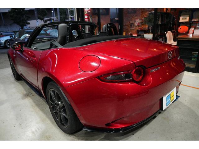 ロードスター Ｓレザーパッケージ　禁煙車／６速ＭＴ／ブラックレザーシート／フロント・サイド・リアスカート／セーフティパッケージ／ＢＯＳＥサウンド／バックカメラ／フルセグ／ブラインドスポットモニター／シートヒーター／ＬＥＤヘッドライト（10枚目）