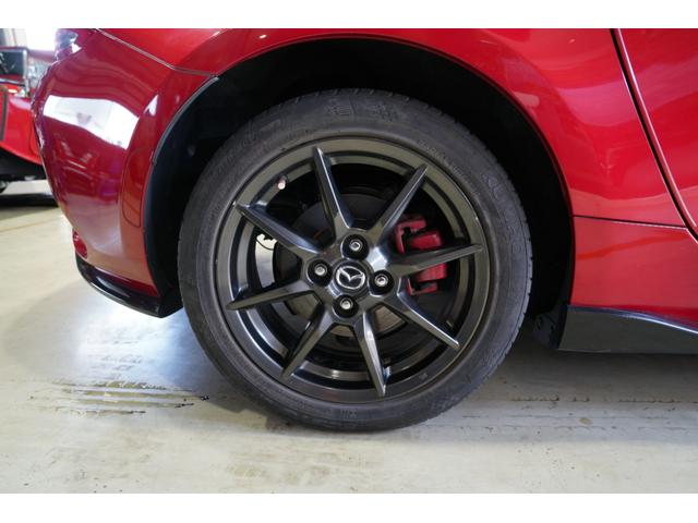 ロードスター Ｓレザーパッケージ　禁煙車／６速ＭＴ／ブラックレザーシート／フロント・サイド・リアスカート／セーフティパッケージ／ＢＯＳＥサウンド／バックカメラ／フルセグ／ブラインドスポットモニター／シートヒーター／ＬＥＤヘッドライト（24枚目）