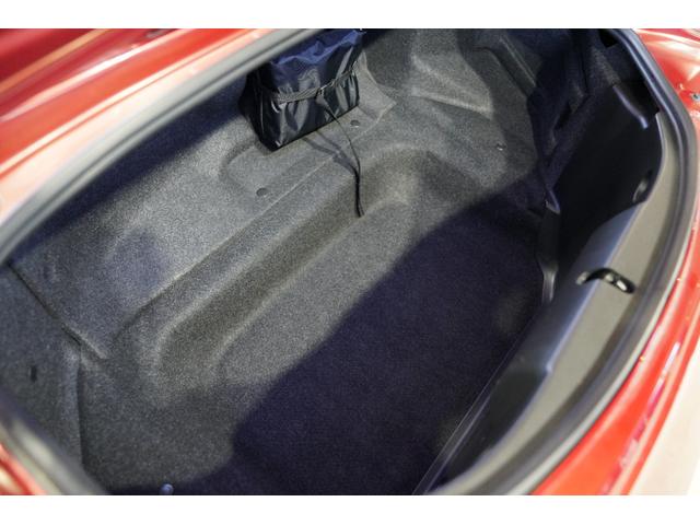 ロードスター Ｓレザーパッケージ　禁煙車／６速ＭＴ／ブラックレザーシート／フロント・サイド・リアスカート／セーフティパッケージ／ＢＯＳＥサウンド／バックカメラ／フルセグ／ブラインドスポットモニター／シートヒーター／ＬＥＤヘッドライト（48枚目）