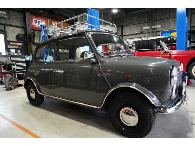 MINI クーパー ヘリテイジコレクション ユーコングレイ 4速MT レザーシート ウッドパネル 12インチAW 2灯フォグライト 社外キーレス ルーフラック(12枚目)