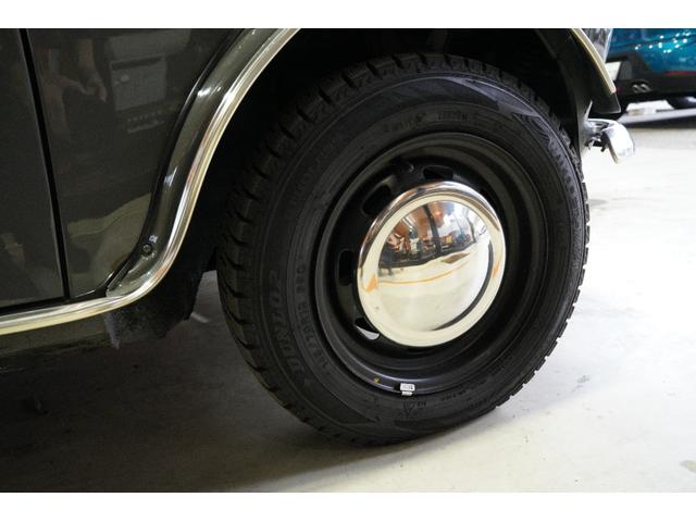 MINI クーパー ヘリテイジコレクション ユーコングレイ 4速MT レザーシート ウッドパネル 12インチAW 2灯フォグライト 社外キーレス ルーフラック(13枚目)