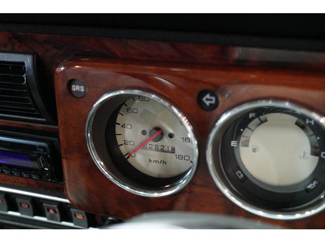 MINI クーパー ヘリテイジコレクション ユーコングレイ 4速MT レザーシート ウッドパネル 12インチAW 2灯フォグライト 社外キーレス ルーフラック(32枚目)